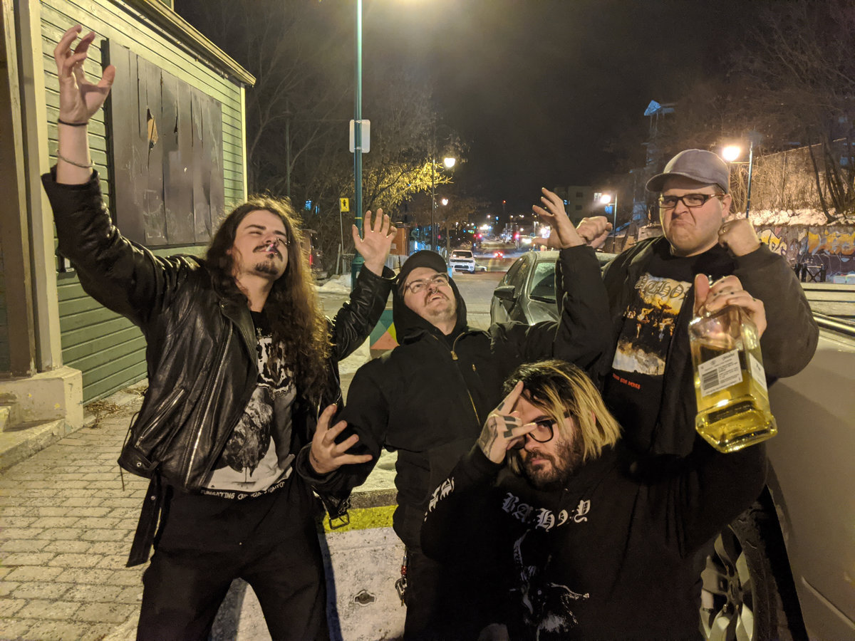 Ребята шлют вам привет. Источник: https://holygrinder.bandcamp.com/album/cult-of-extermination-2