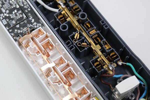 Конструкция удлинителя Mi Power Strip 3 (белый) и аналог стороннего производителя