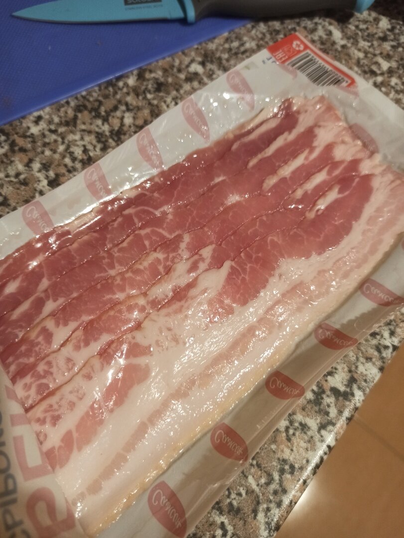Бекон и вариант его нарезки
