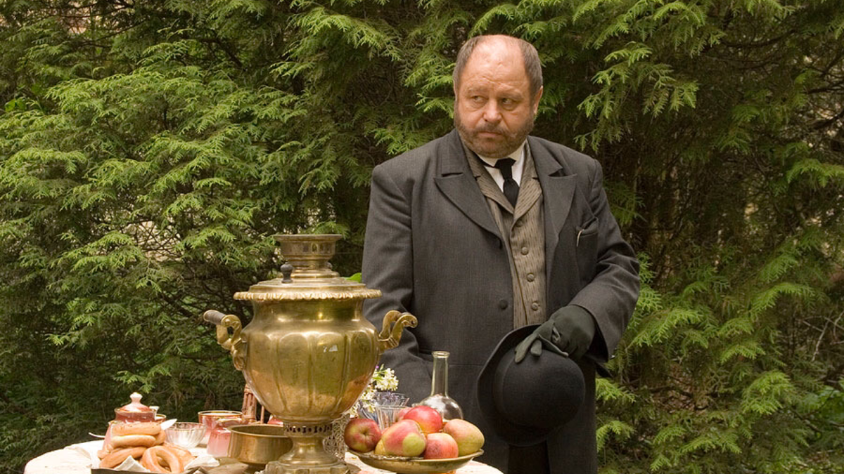 Кадр из сериала «Сыщик Путилин»