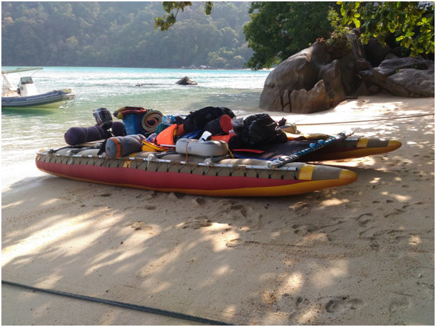 Наш катамаран.