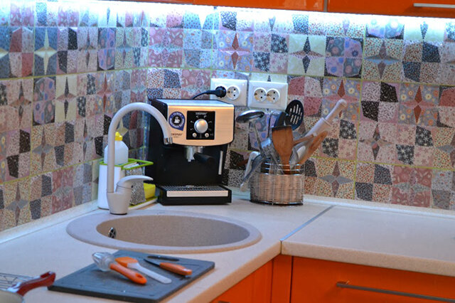 Розетки на кухне.