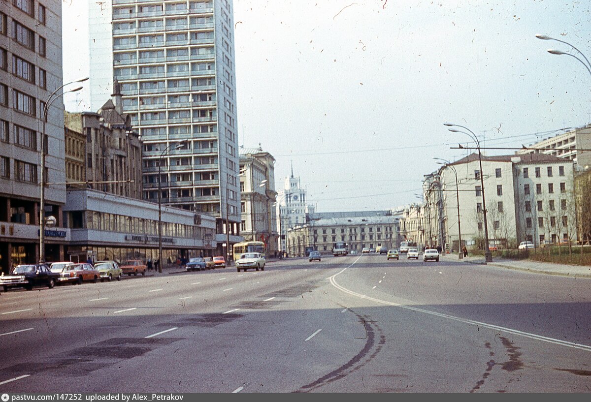 История московской улицы, которую уничтожила 