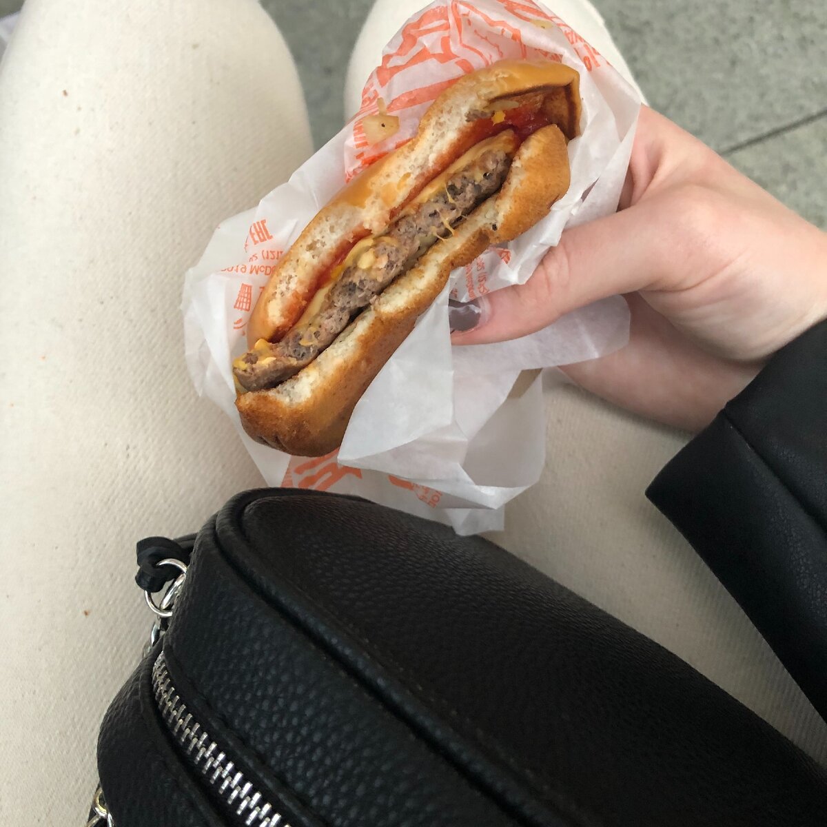 В стрессовых ситуациях люди делятся на два типа