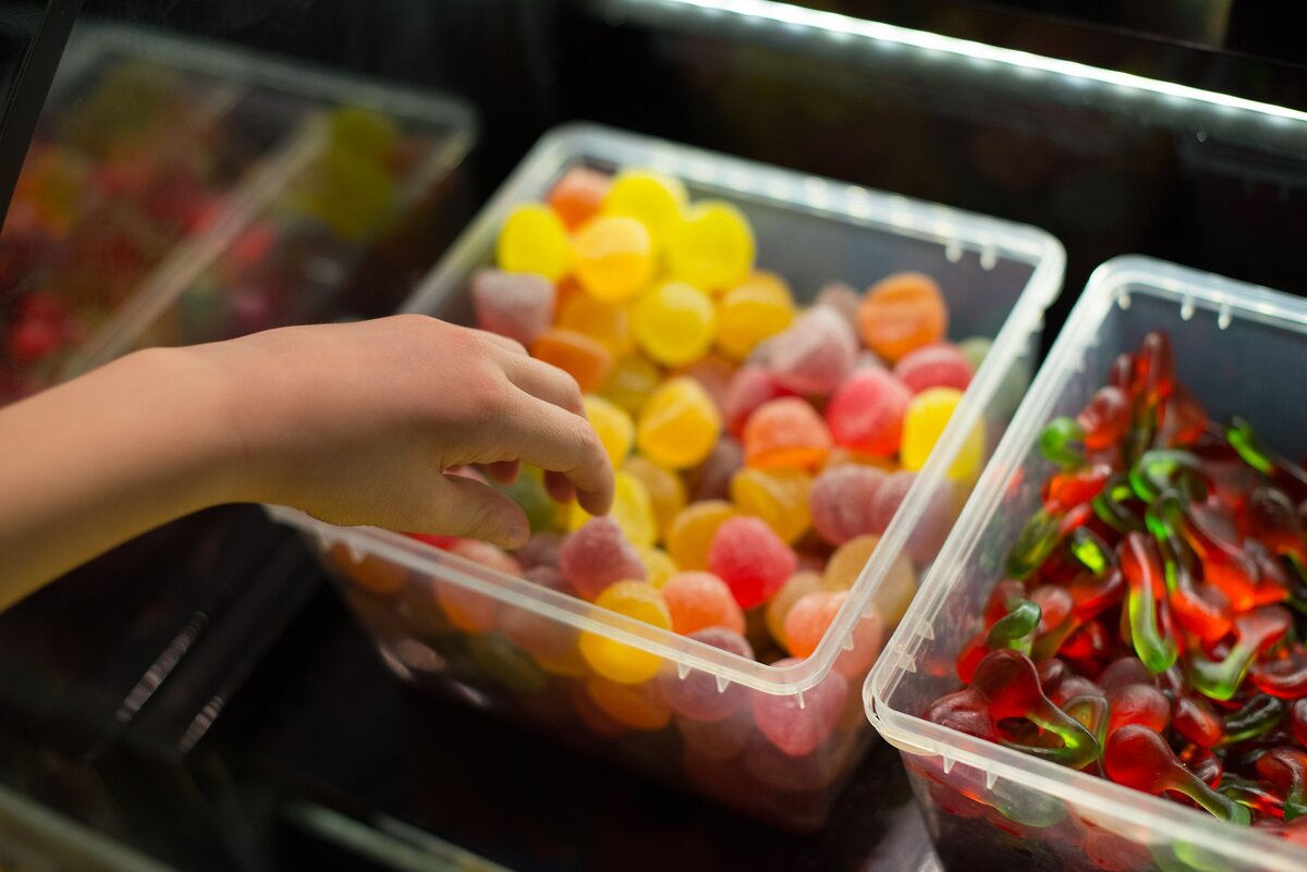 Конфеты VS Фрукты