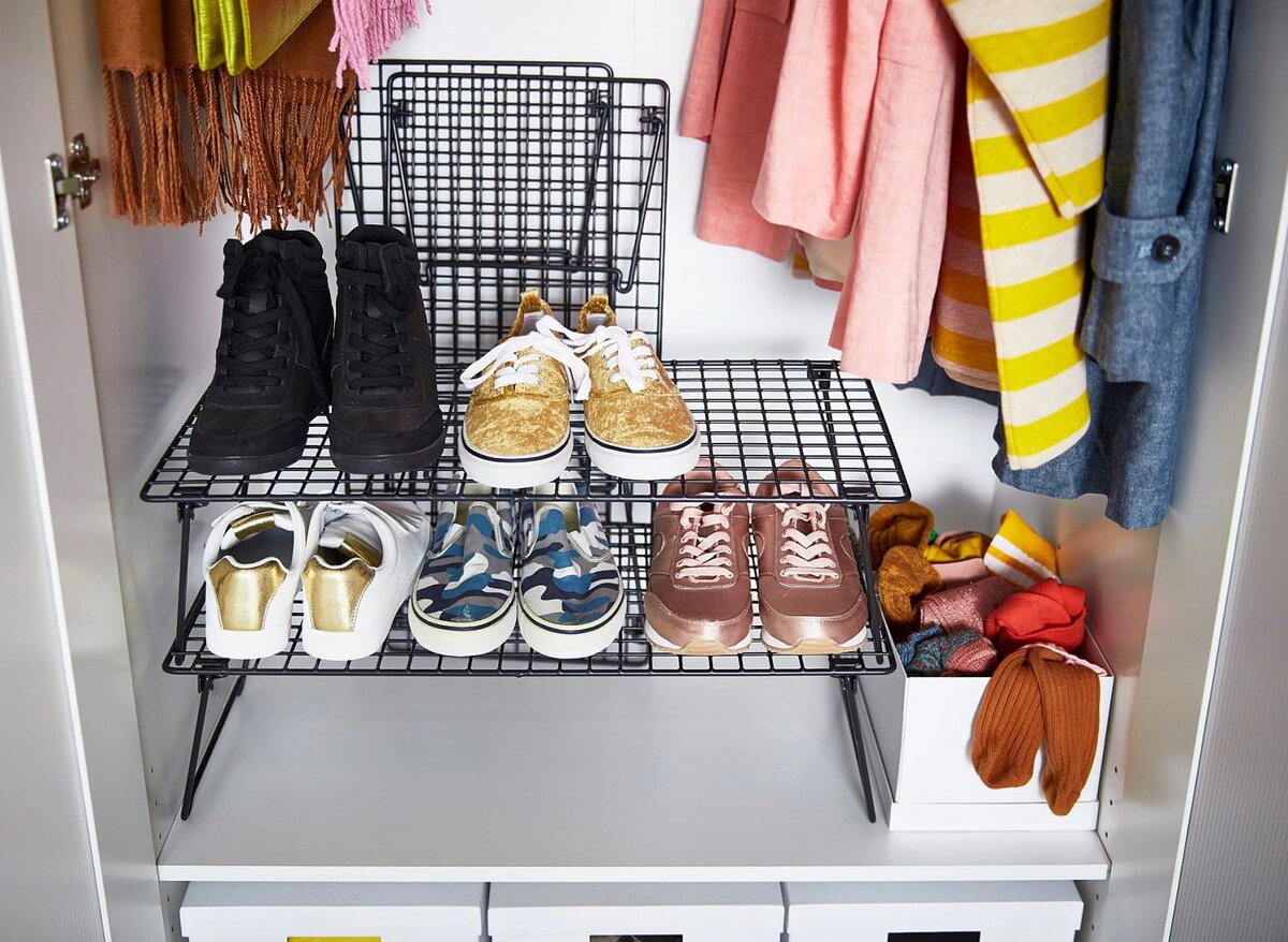 Как правильно организовать хранение обуви | Tostr | Дзен