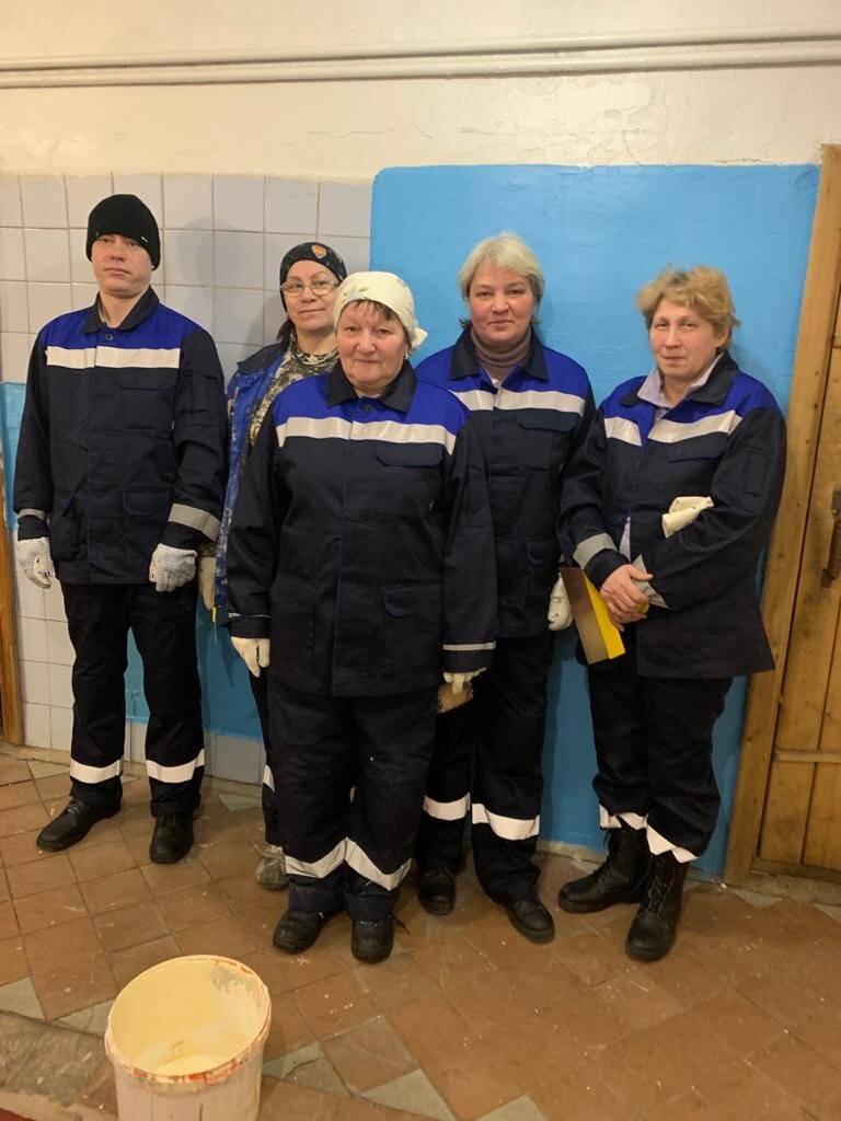 Людмила Николаевна с подчиненными