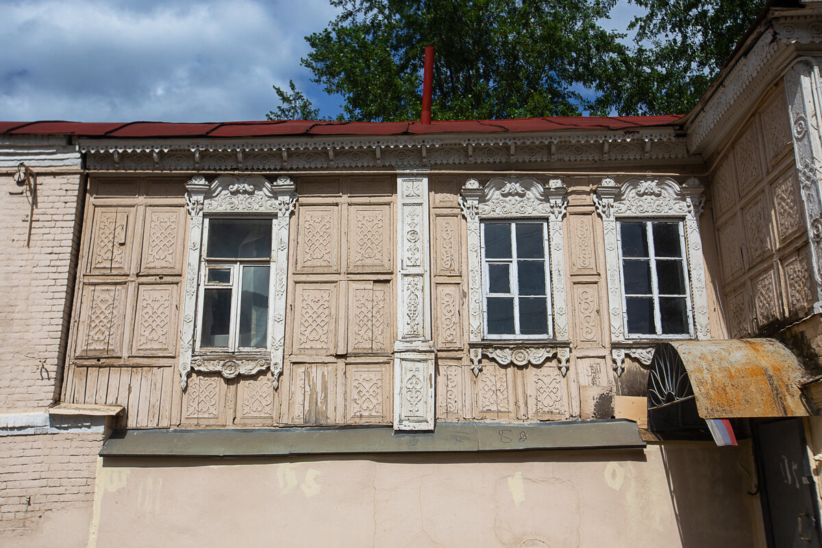 Дом экспедиции "Калинкинского медо-пивоваренного товарищества" ("Дом Самарских пивоваров"). Детали. Москва. Фото автора статьи  