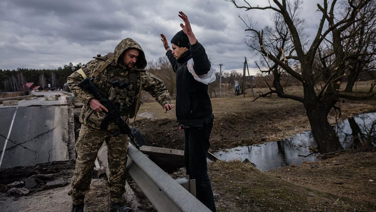 Украинские боевики.