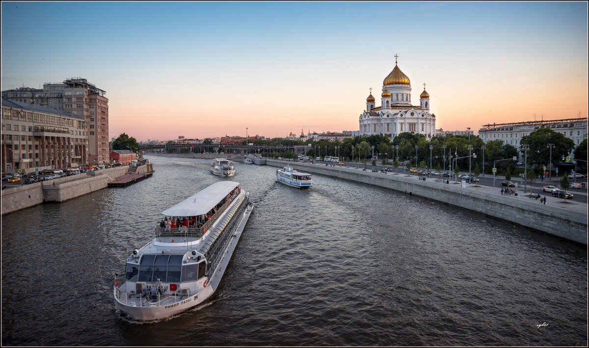 корабли на москва реке