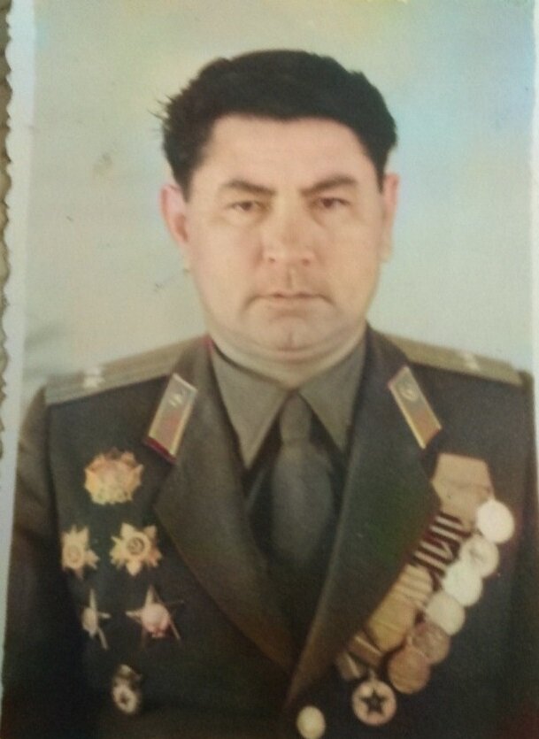 Тоимбеков Камит.