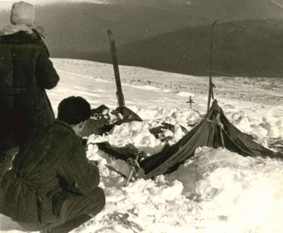 Палатка Дятловцев