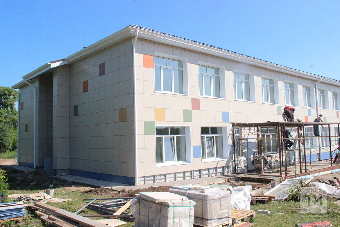 В этом году будет отремонтировано 22 детских сада, в том числе один отреставрирован. На данный момент выполнение работ составляет 60%Фото: © «Татар-информ»