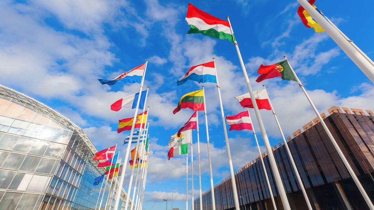    Флаги стран Евросоюза© Fotolia / Christian Müller