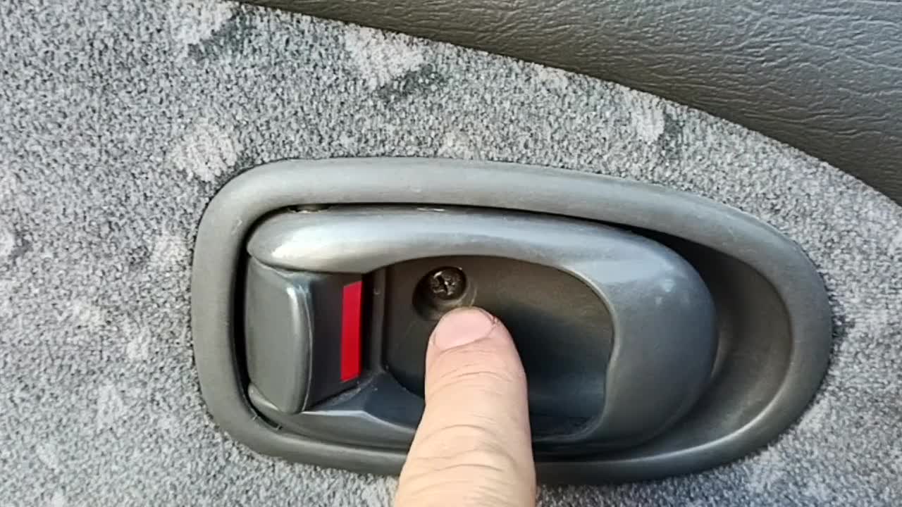 как снять зеркало заднего вида киа спектра