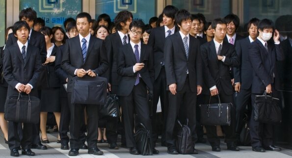 Будущее каждой страны в руках молодежи.