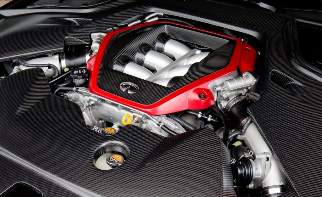 Infiniti Q50 — двигатель