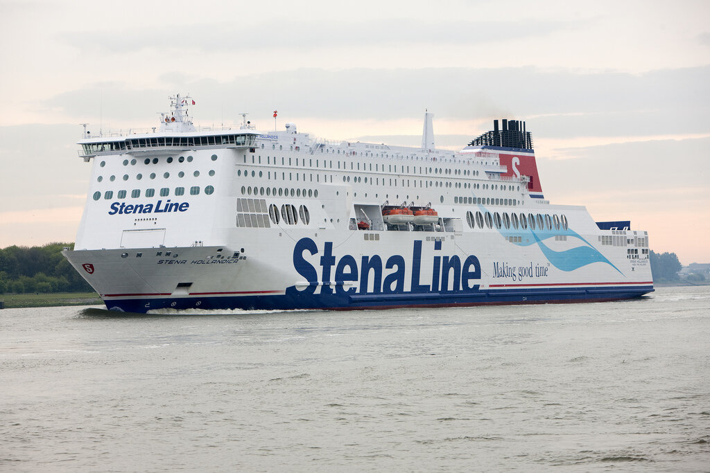 MV stena Hollandica. Морской паром «stena Hollandica». Пассажирский паром. Самый большой паром.