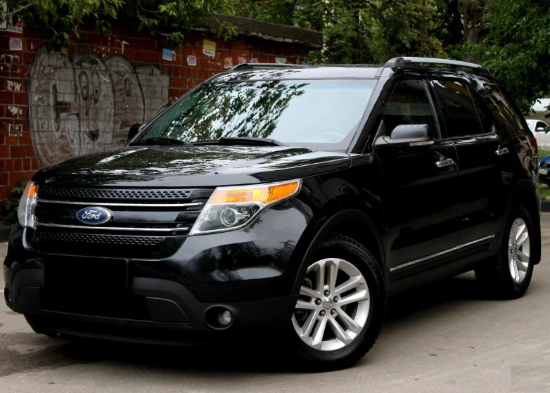 Ford Explorer 2011 года
