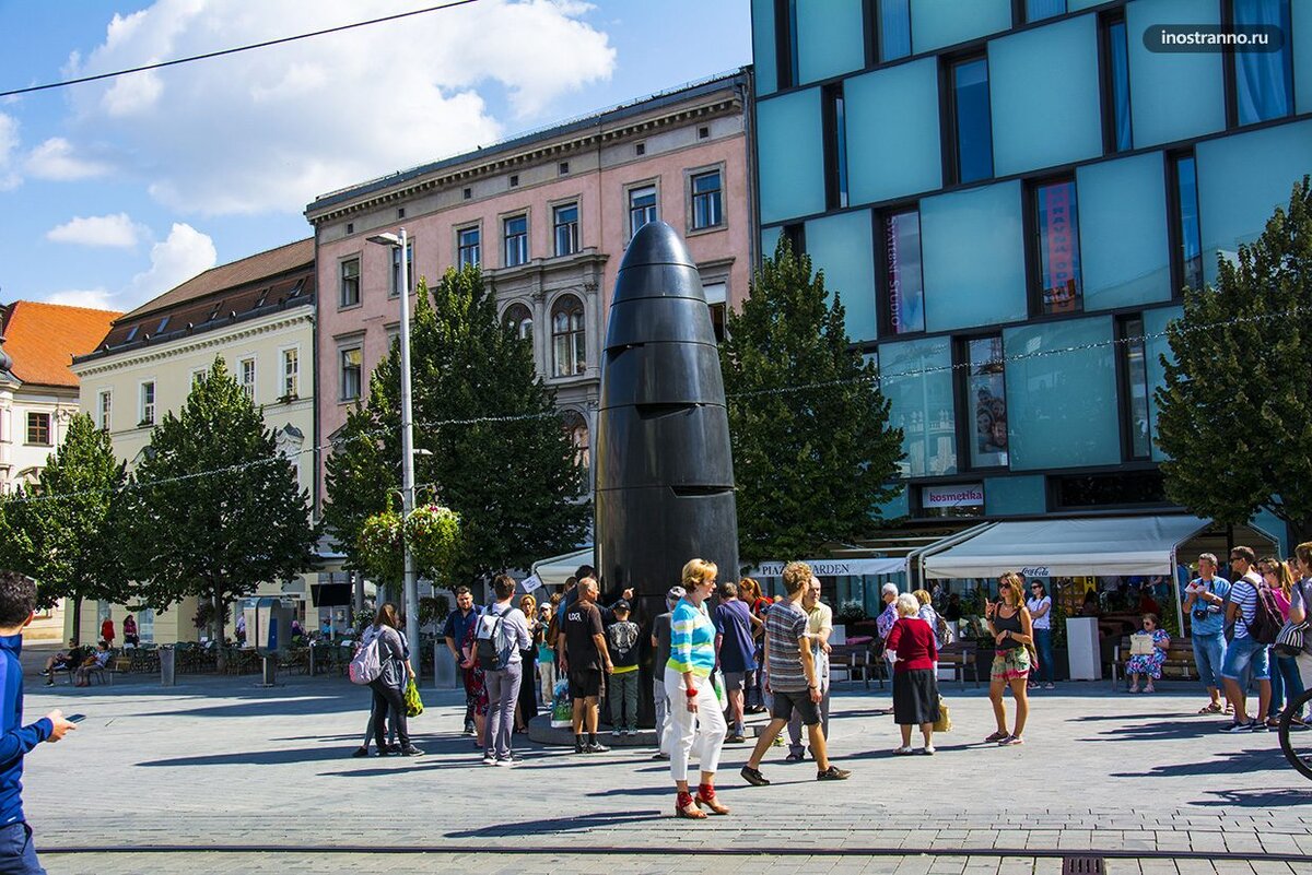 11 часов, время собирать "пули"