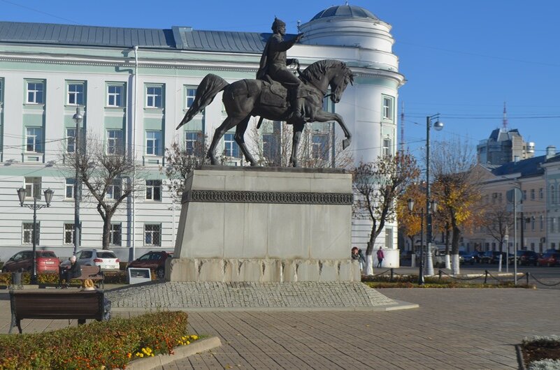 Площадь в твери