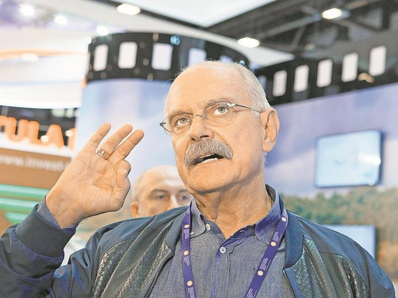 Н. Михалков, картинка с сайта https://sobesednik.ru/