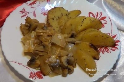 Картофель с грибами (постное блюдо)