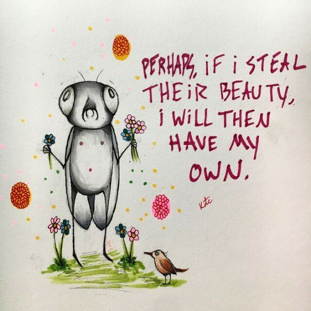 "На протяжении многих лет мне ставили несколько диагнозов. В 17 лет, наконец, был поставлен диагноз шизофрении, когда мои родители поняли, что мое психическое здоровье ухудшается".