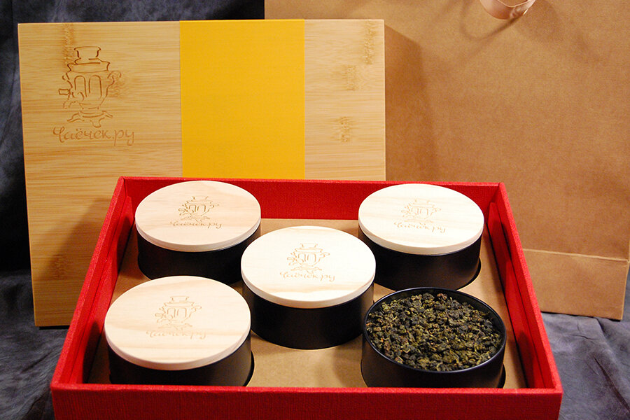 наборчик с 5 чаями в деревянной упаковке