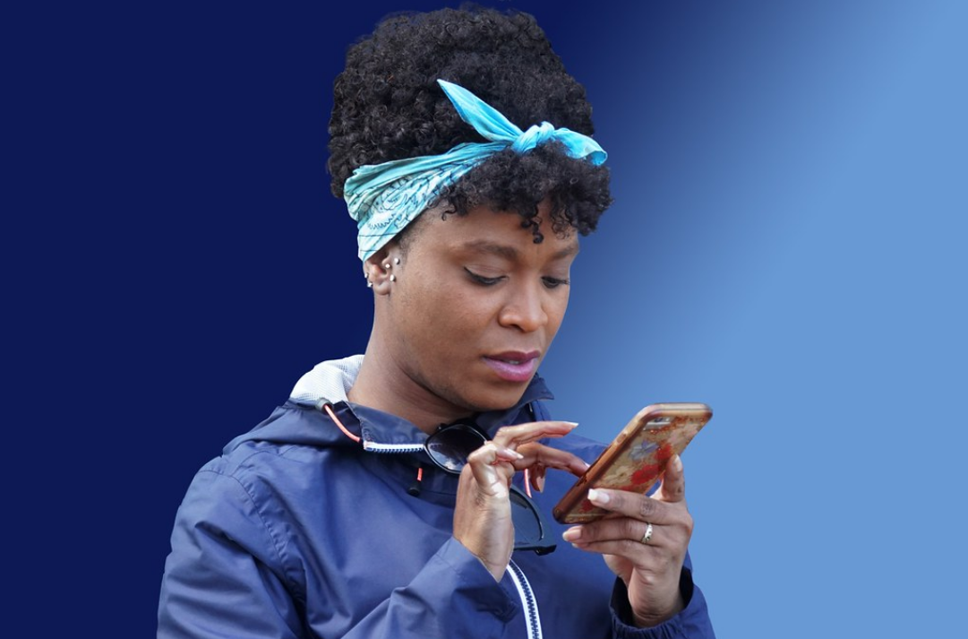 А вы тоже зависаете в телефоне?