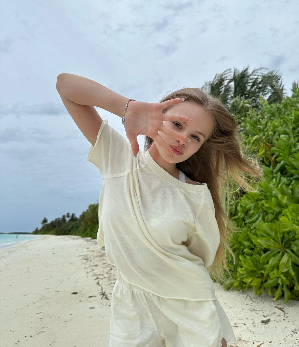 Слив милана гогунская (30 фото миланы стар)