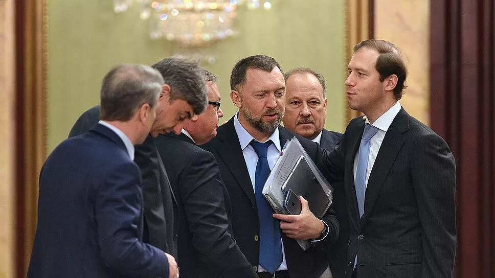 Российские олигархи. Дерипаска и Медведев. Дерипаска и Абрамович Путин. Олег Дерипаска и Путин. Олигархи России Дерипаска
