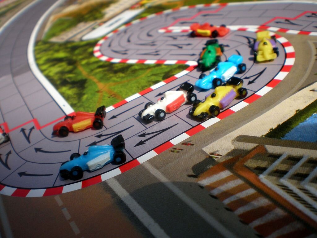 изображения использовались от игры формула д