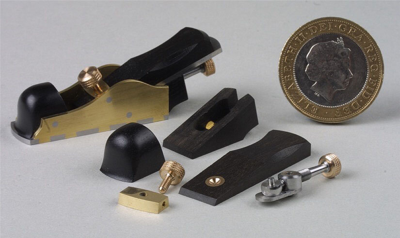Holtey A31 Thumb Plane.  Источник: holteyplanes.com