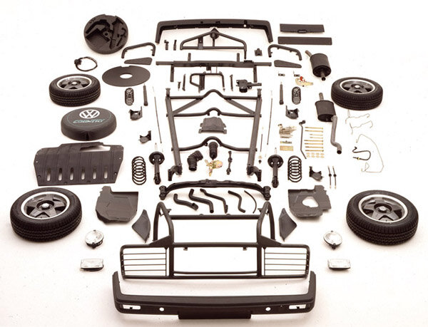 Согласно http://www.vwgolfcountry.net для производства Golf Country из обычного Гольфа требовалось 438 оригинальных деталей