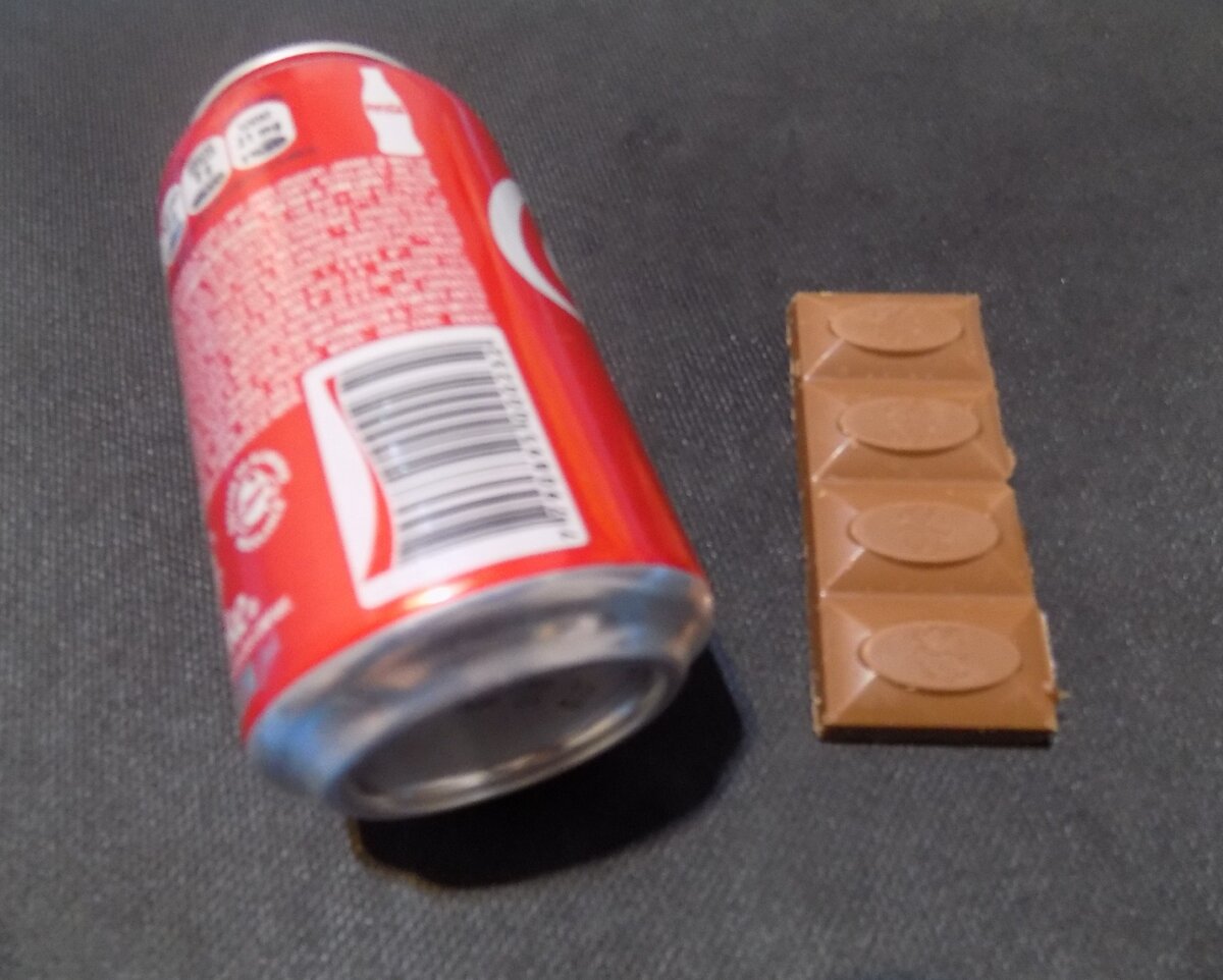 Основные ингридиенты для получения будущего огня!  Шоколад, зараза, в процессе фотосессии просто испаряется, ходят всякие и отламывают по кусочку! 