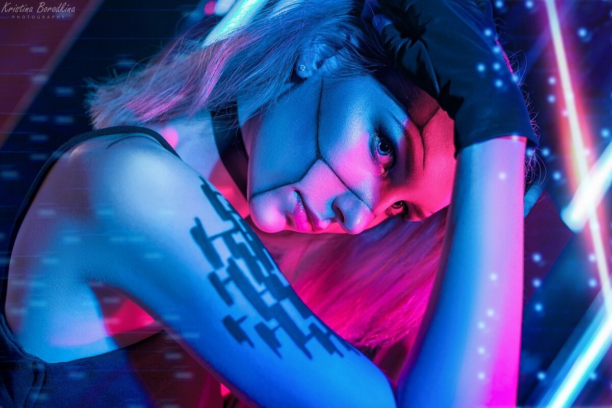 Cyberpunk 2077 девушки. Кристина Бородкина Cosplay киберпанк. Девушка из Cyberpunk 2077. Cyberpunk 2077 голограммы. Цири киберпанк 2077.