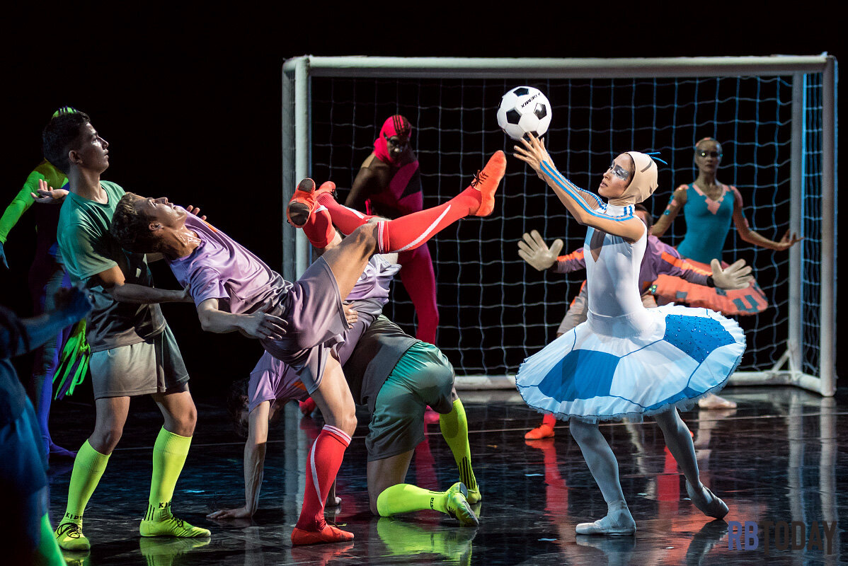 "Весь мир -театр, а люди в нем - актеры"