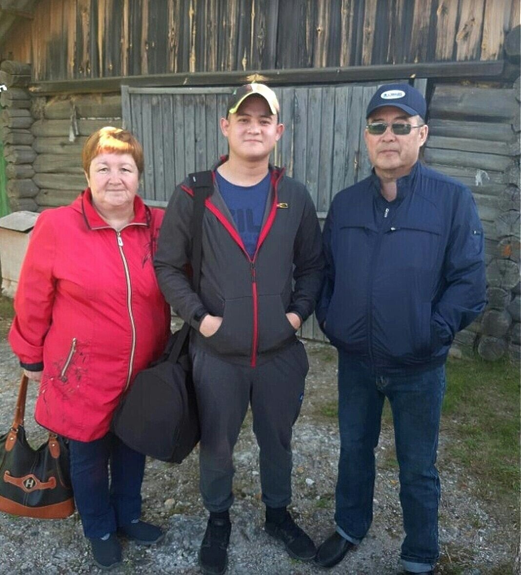 Бедные родители 