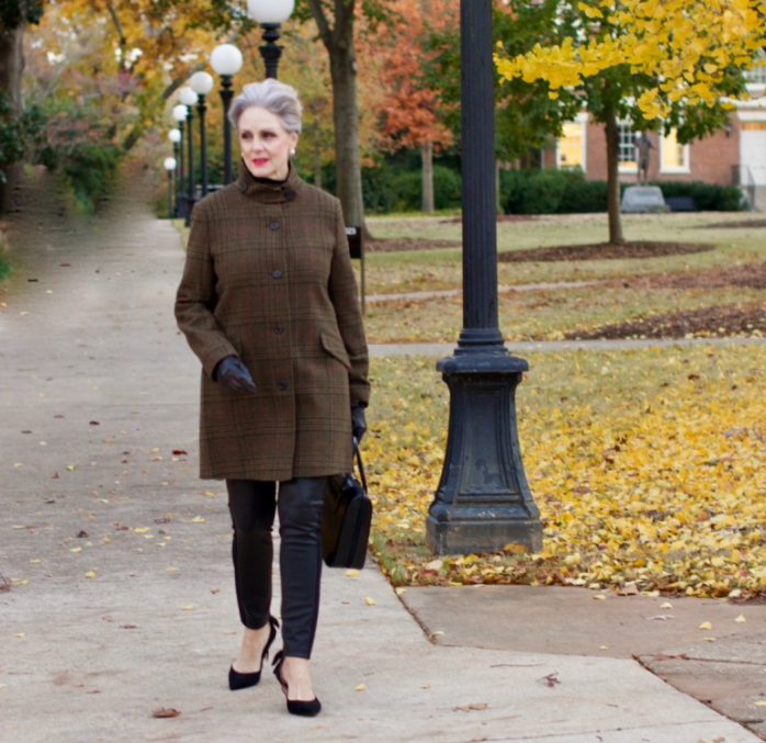 Фото: https://www.styleatacertainage.com