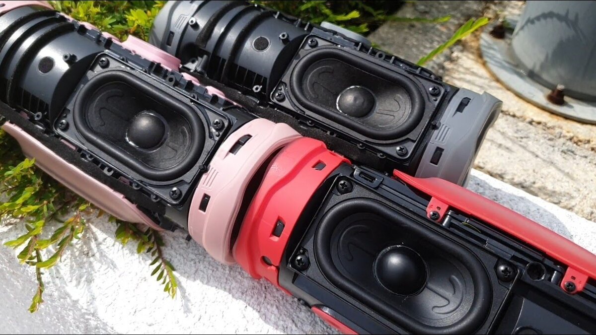 Приложение для колонки speaker. JBL charge 4 динамики расположение.