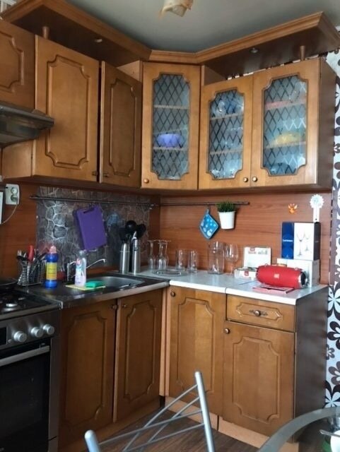 Женщина постоянно жаловалась, что кухня разваливается, мужу пришлось делать ремонт. ФотоДо/После.