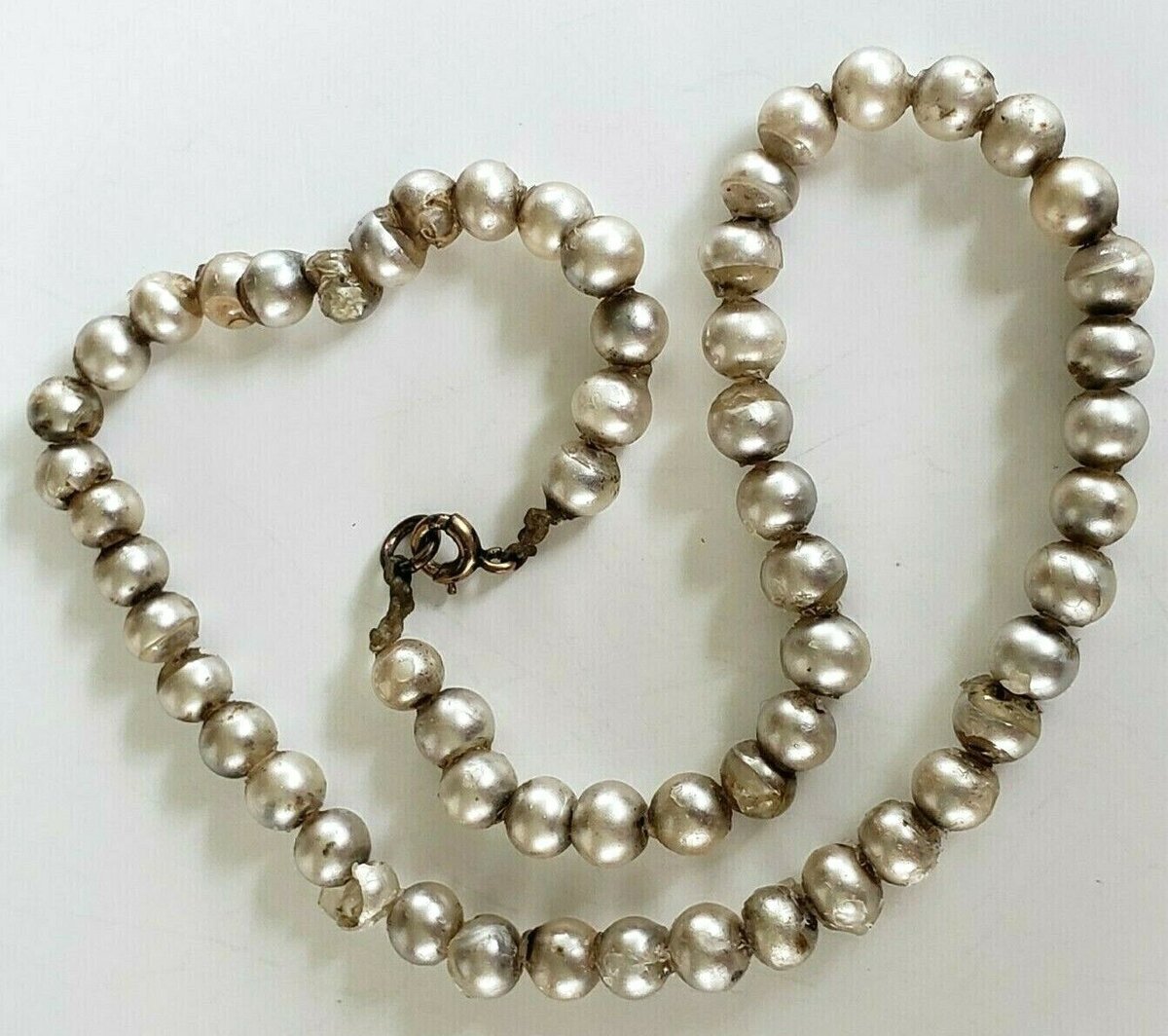 Винтажный стеклянный жемчуг, наполненный воском