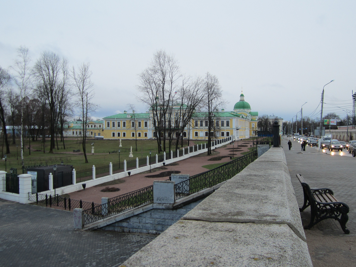 Императорский путевой дворец