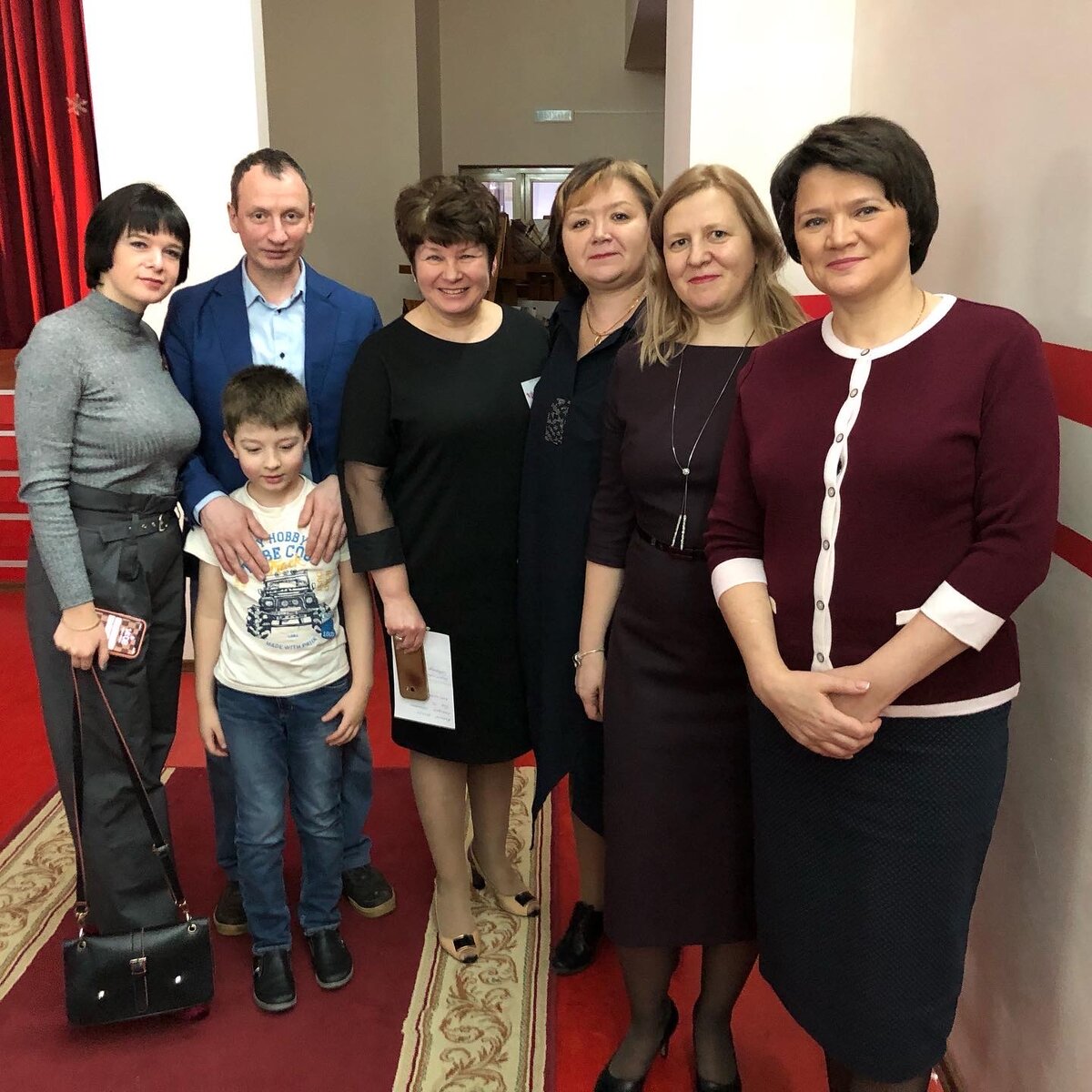 на фото состав жюри 