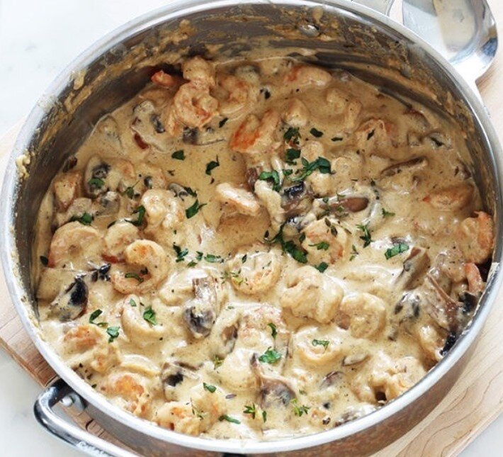 чесночные креветки. гритс. фетучини с креветками в сливочном соусе. блюда с креветками. креветки с грибами рецепты.