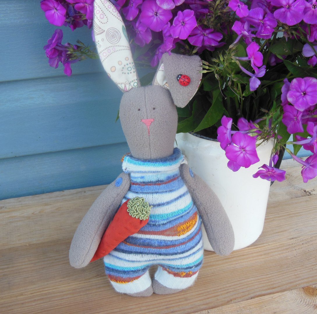 Вот, пожалуйста, Зайка Великолепный.