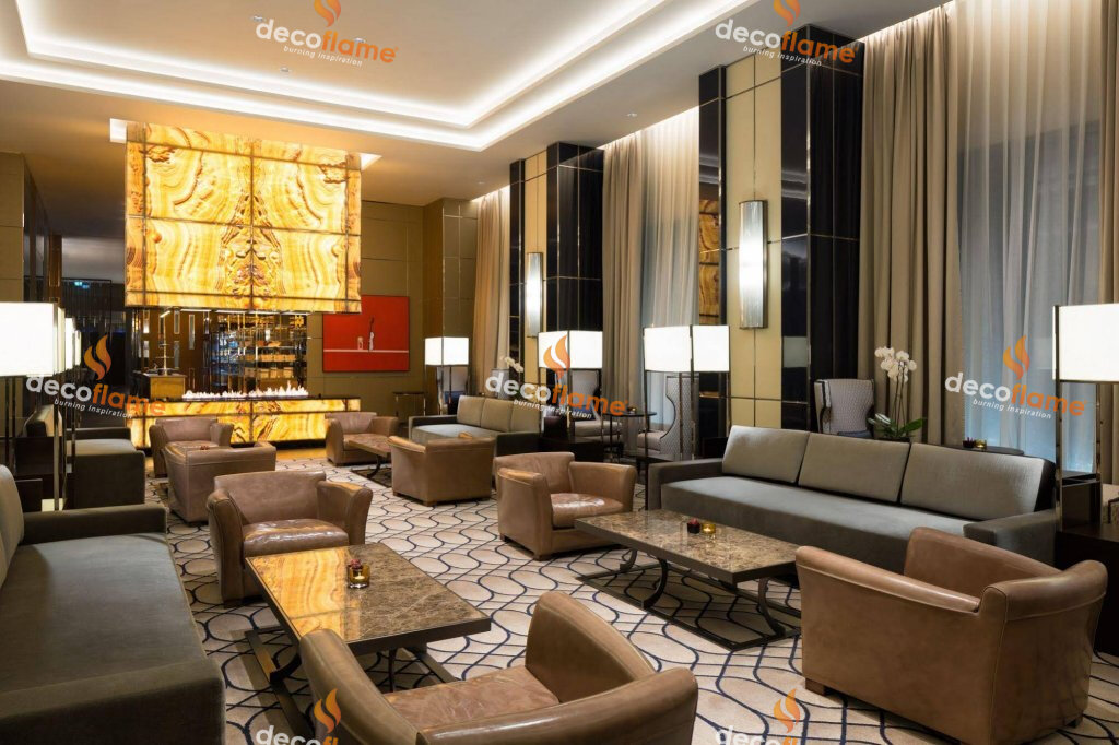 биокамин к каменной конструкции. Гостиница  Хаятт Ридженси