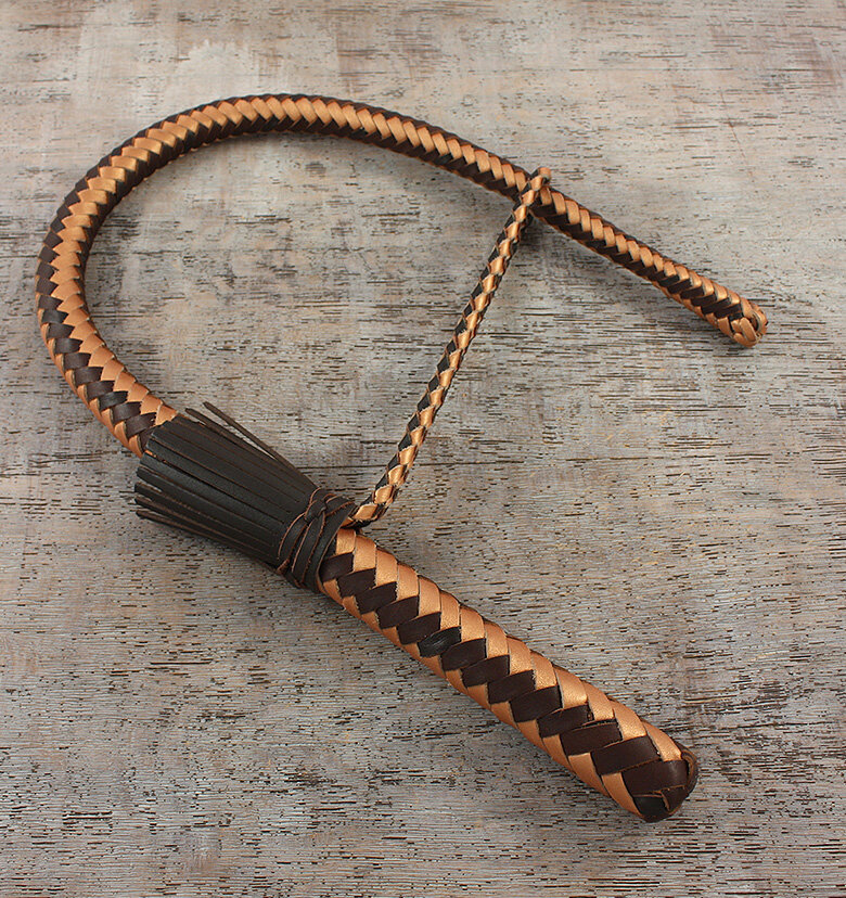 Нагайка двухцветная.