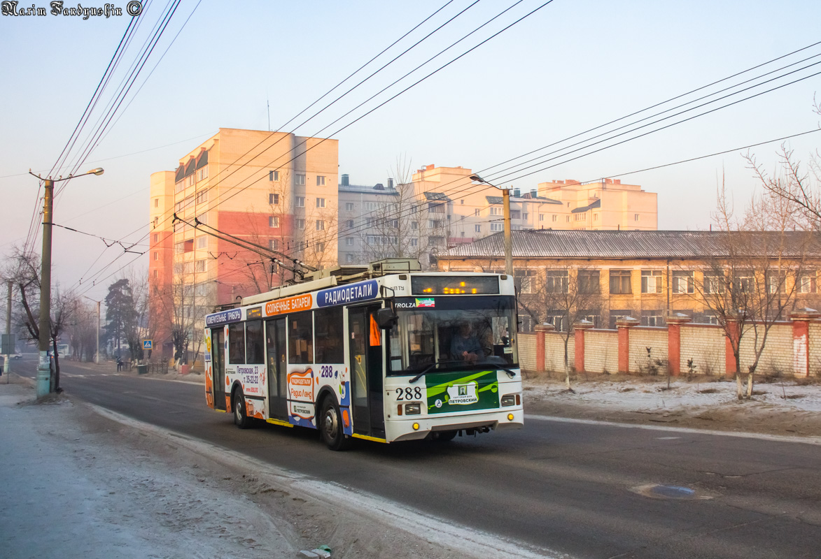 Троллейбус ТролЗа-5275.03 "Оптима" на маршруте 6 в Чите. Фото: Максим Фандюшин